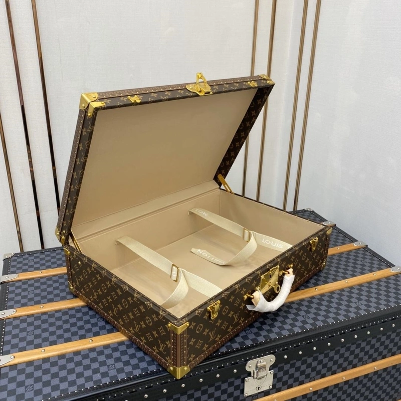 LV Suitcase 4461-0137