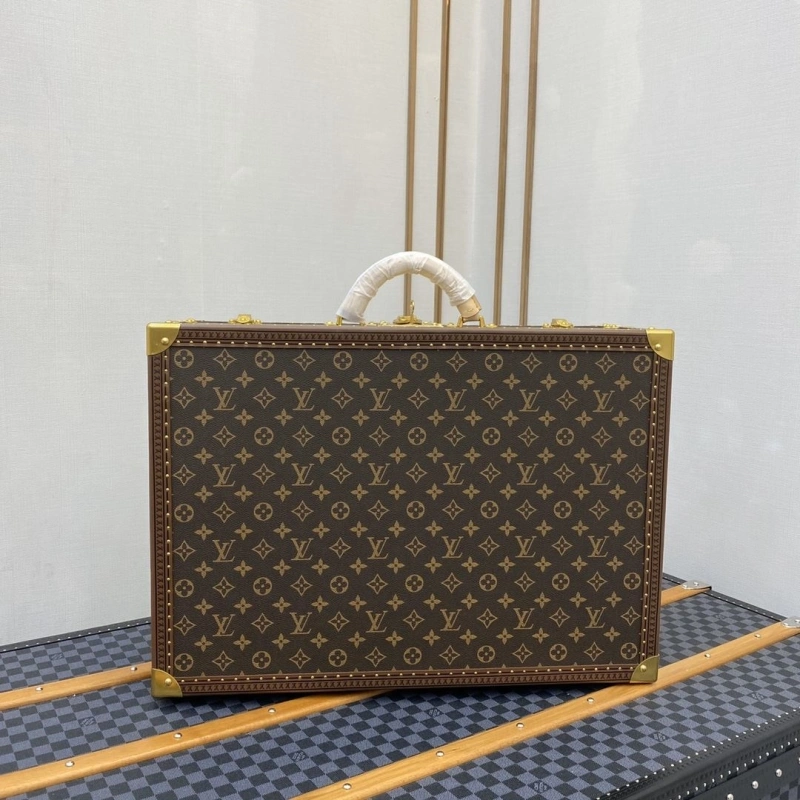 LV Suitcase 4461-0138