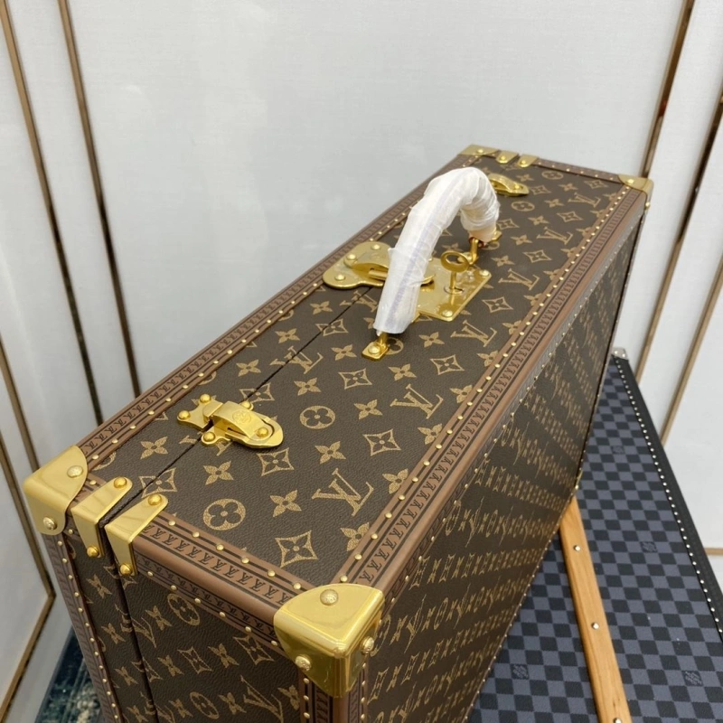 LV Suitcase 4461-0138