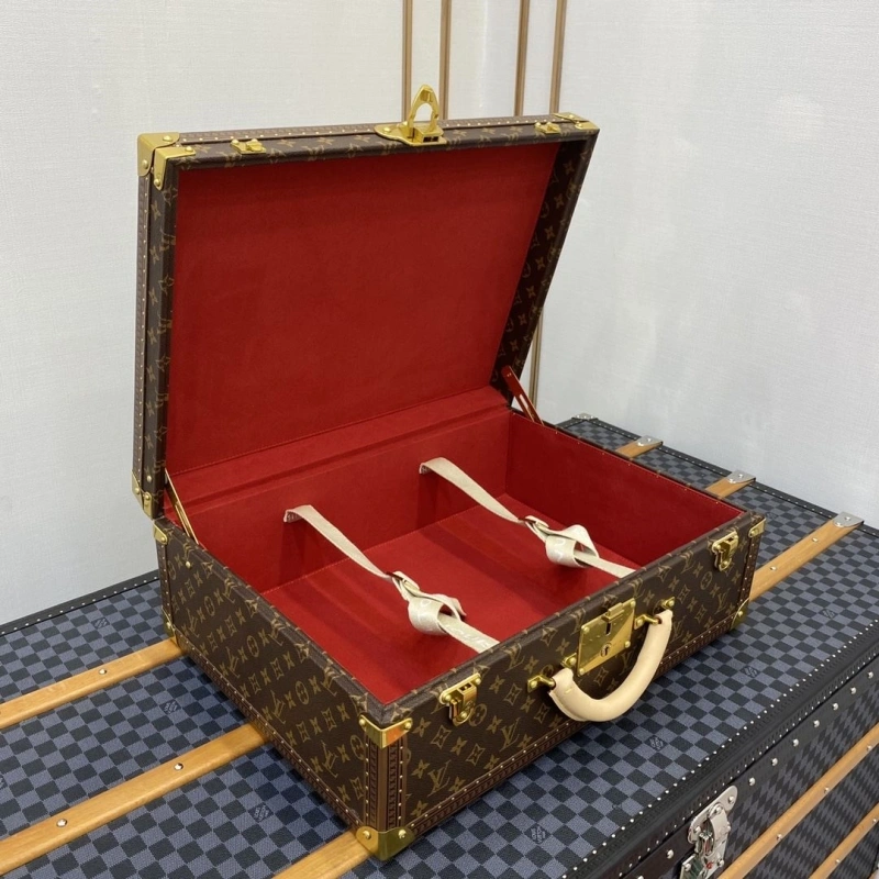 LV Suitcase 4461-0139