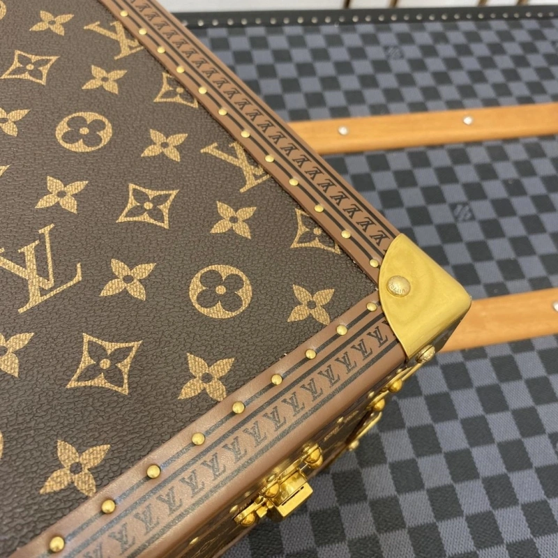 LV Suitcase 4461-0140