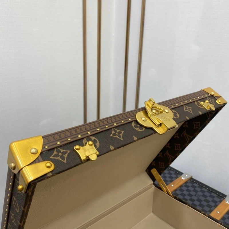 LV Suitcase 4461-0141