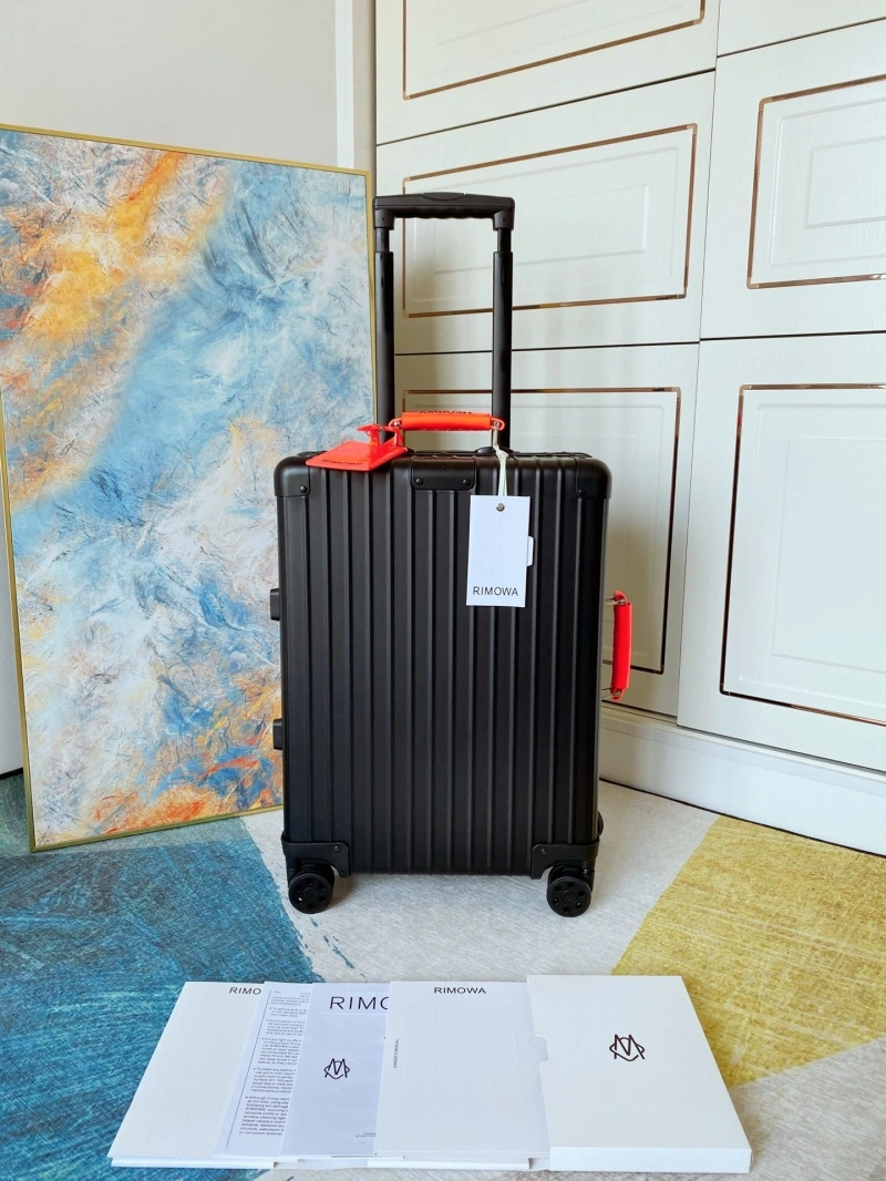 R1m0wa suitcase 4461-0153
