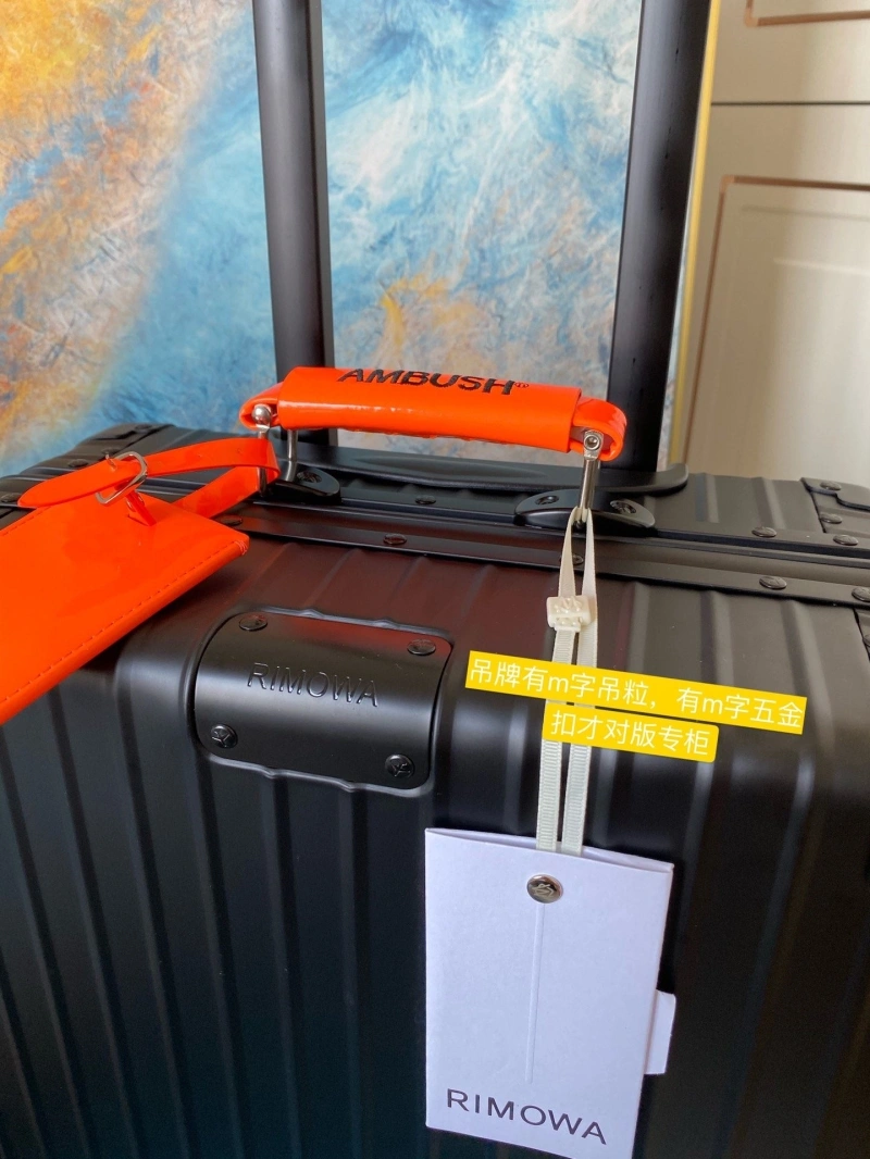 R1m0wa suitcase 4461-0153