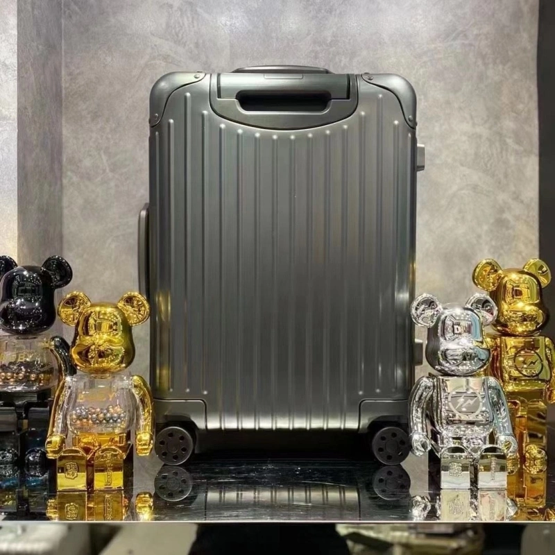R1m0wa suitcase 4461-0154
