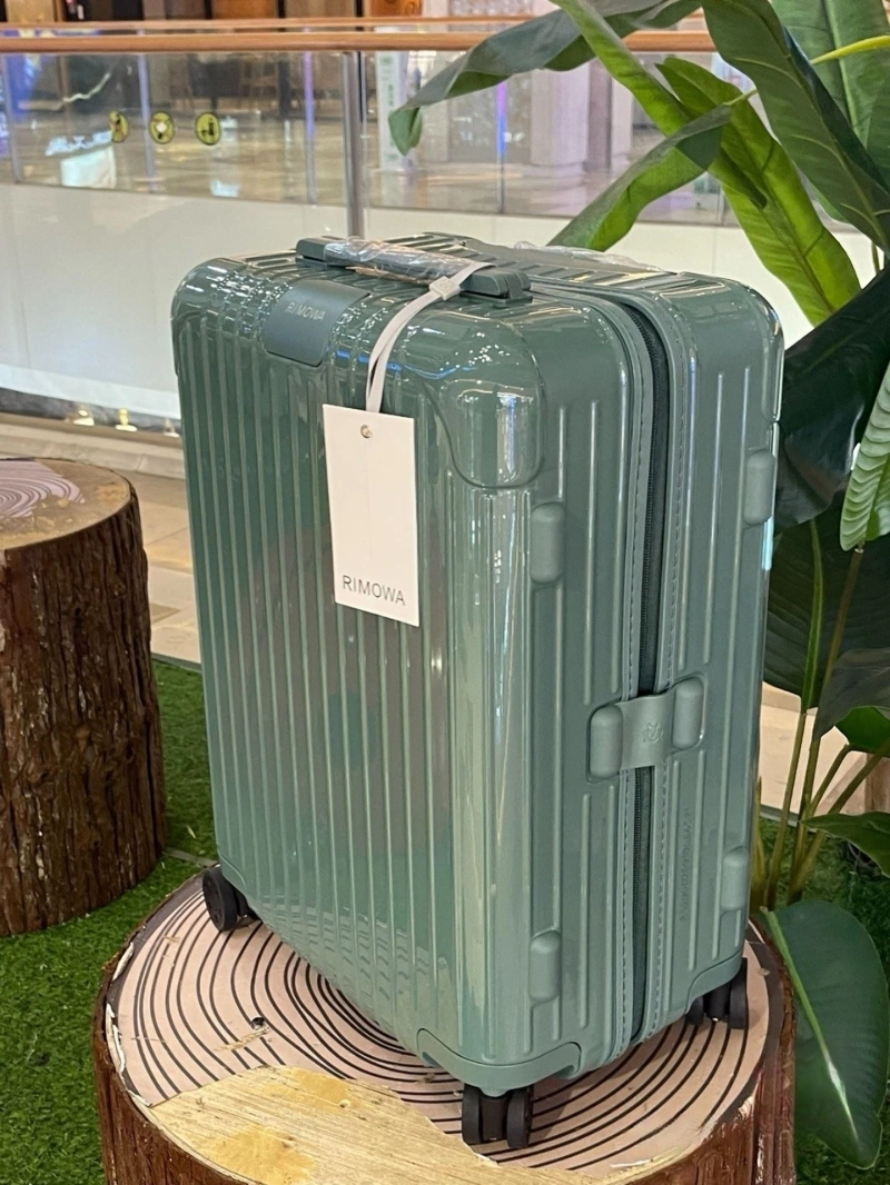 R1m0wa suitcase 4461-0164