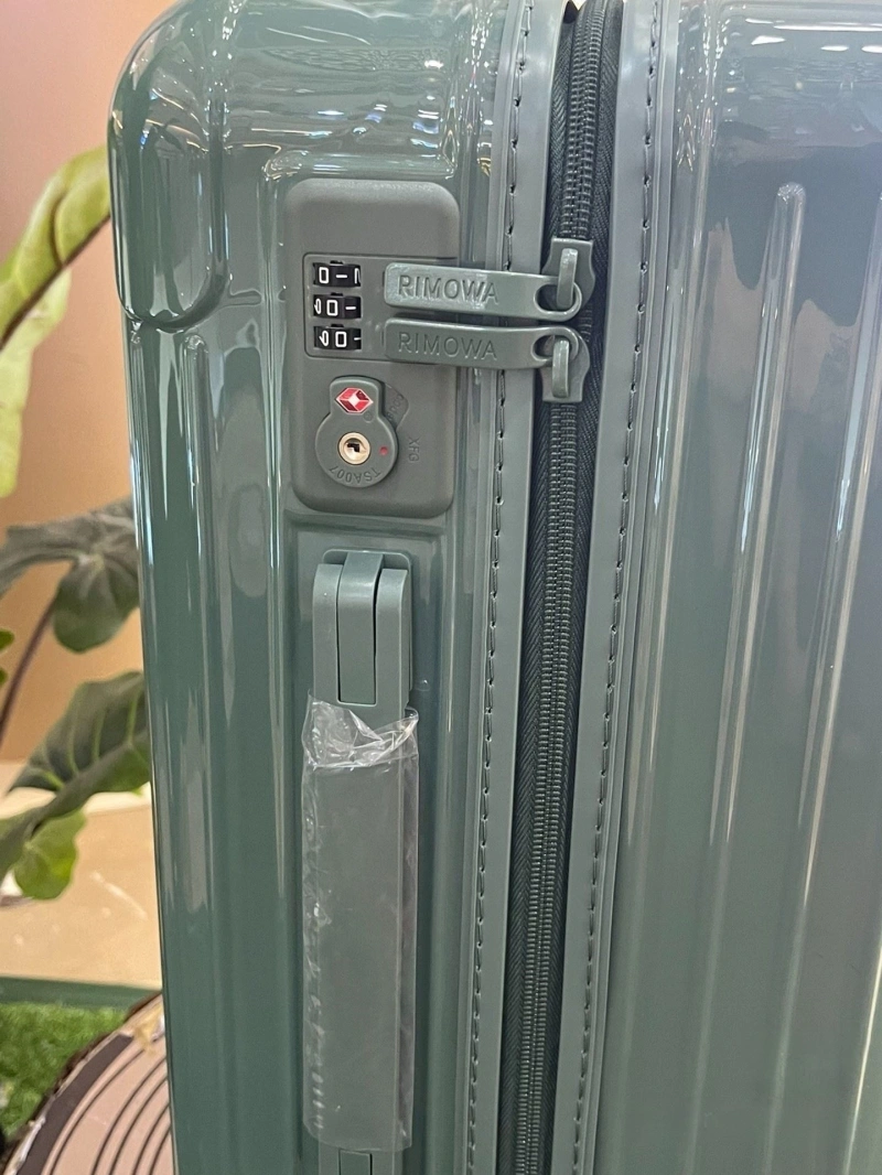 R1m0wa suitcase 4461-0164