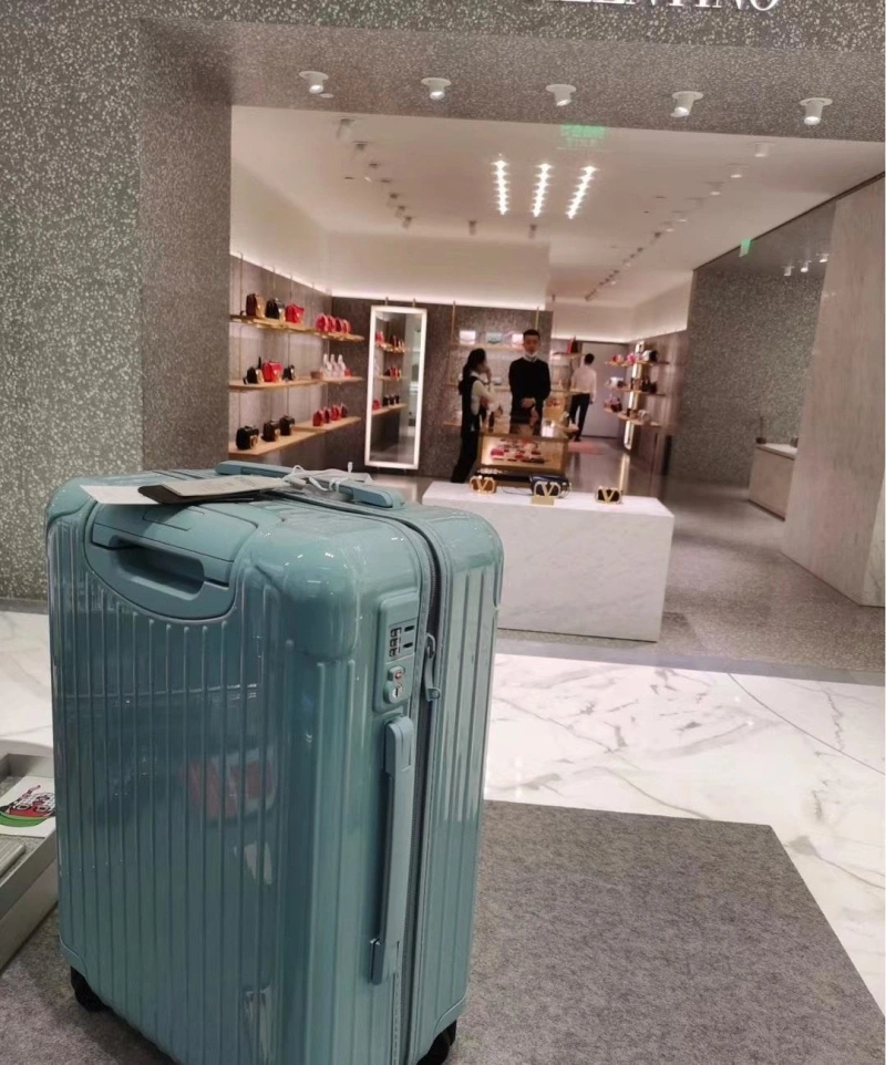 R1m0wa suitcase 4461-0167