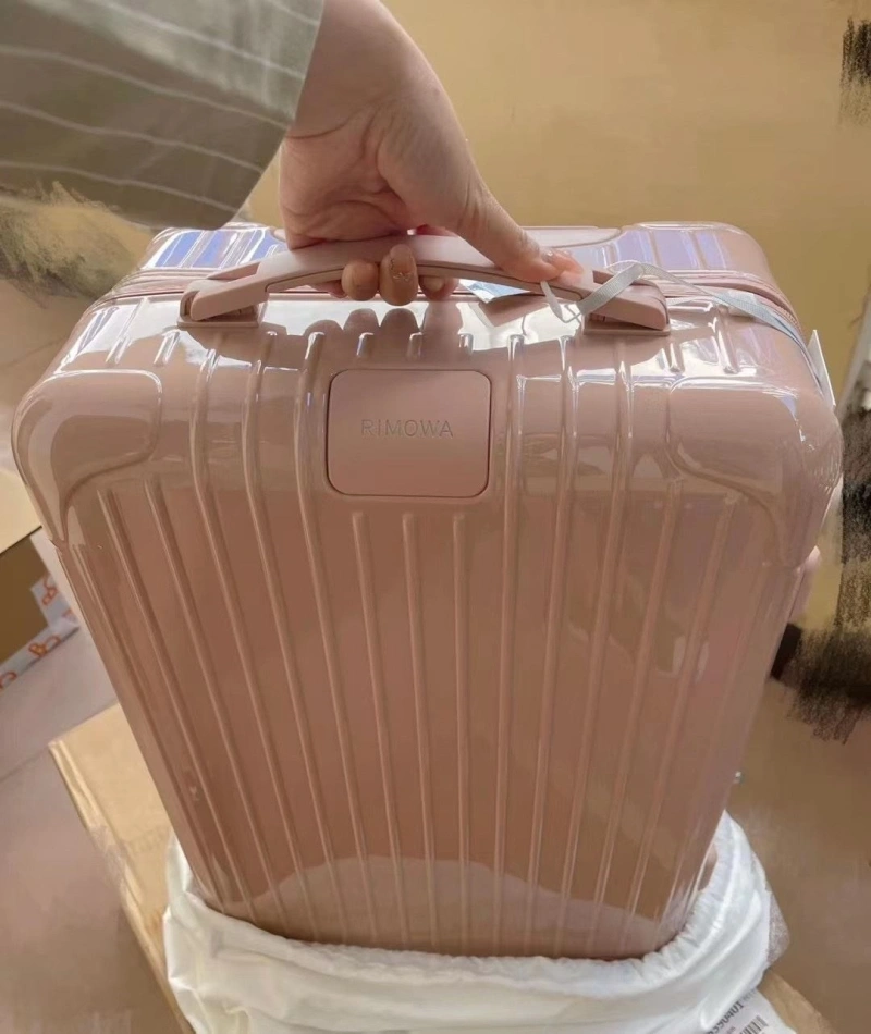 R1m0wa suitcase 4461-0168
