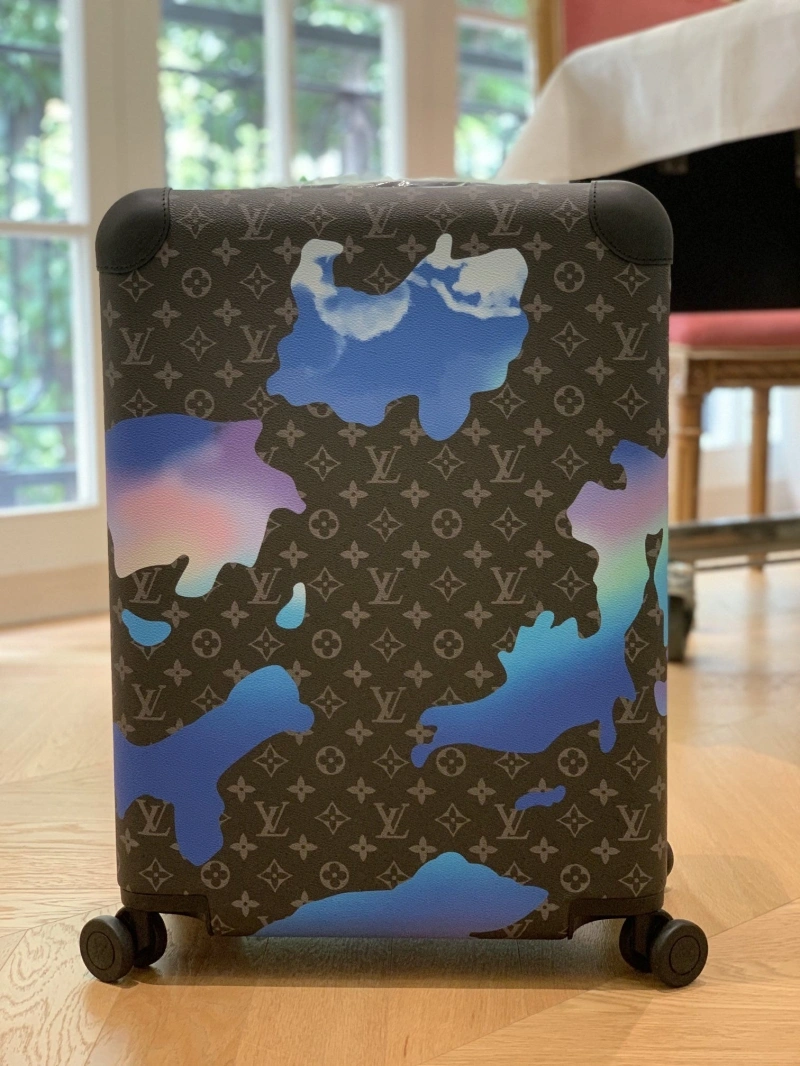 LV Suitcase 4461-0170