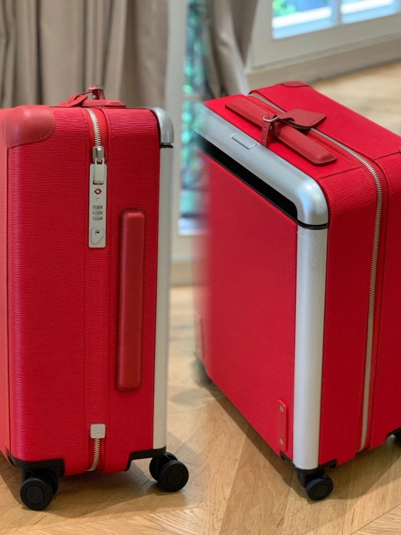 LV Suitcase 4461-0174