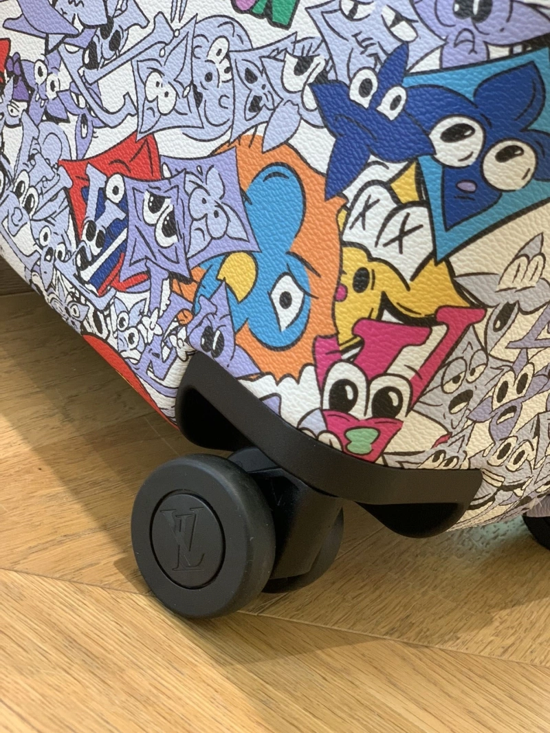 LV Suitcase 4461-0175