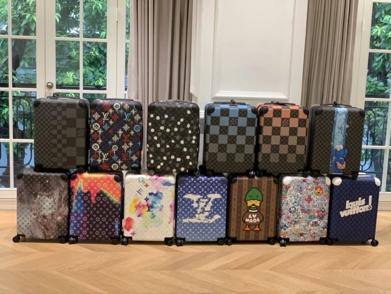 LV Suitcase 4461-0175