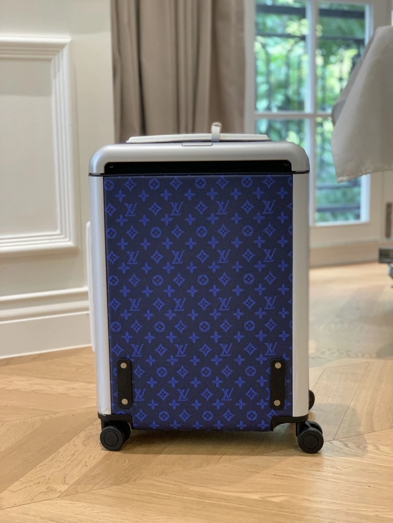 LV Suitcase 4461-0177