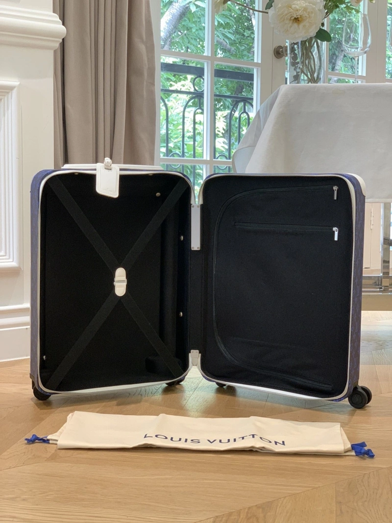 LV Suitcase 4461-0177