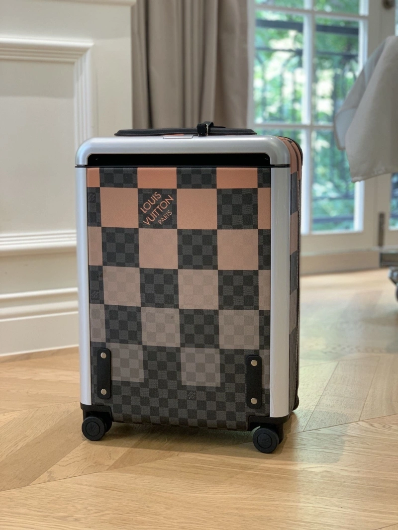 LV Suitcase 4461-0179