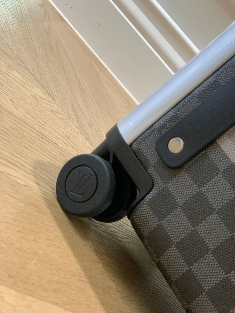 LV Suitcase 4461-0179