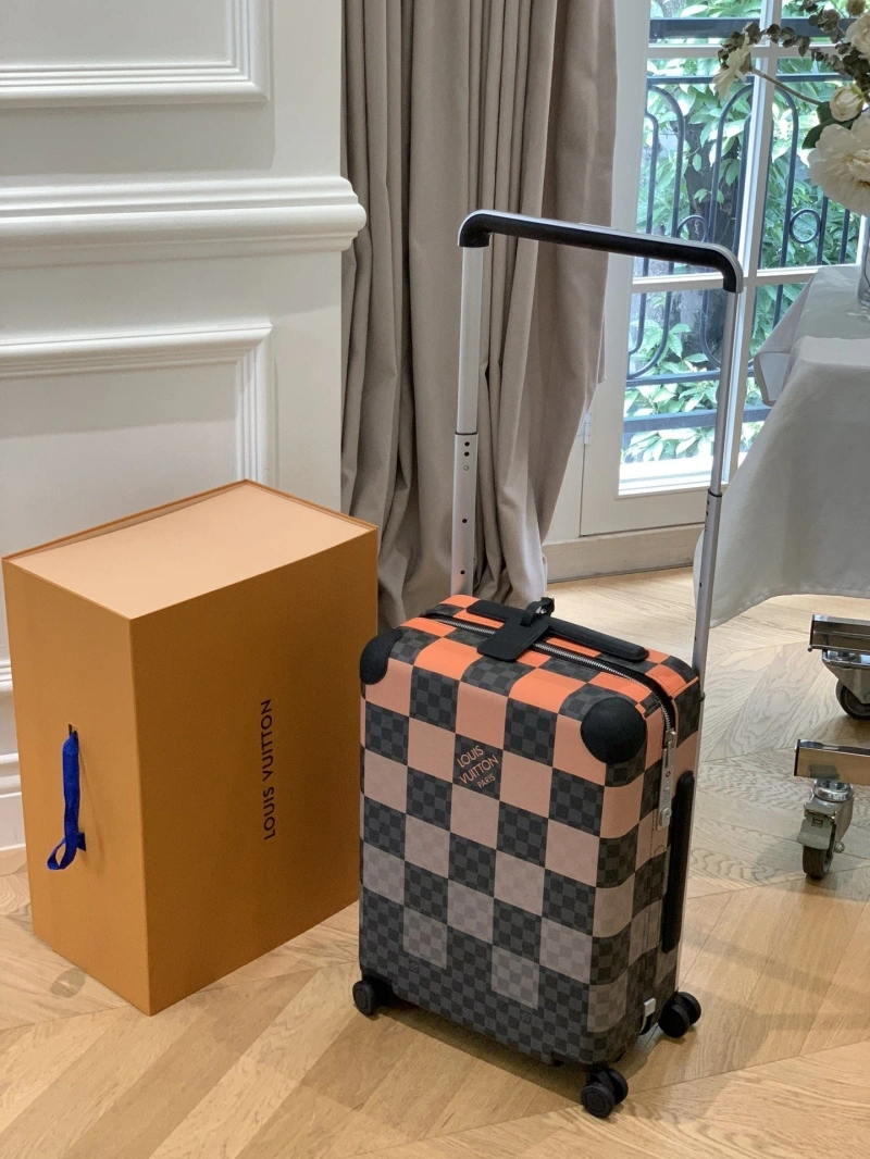 LV Suitcase 4461-0179