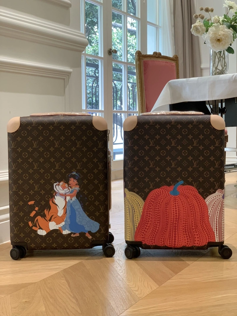 LV Suitcase 4461-0185