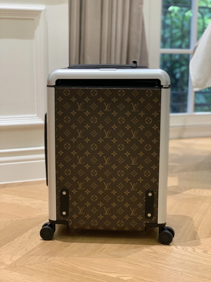 LV Suitcase 4461-0186
