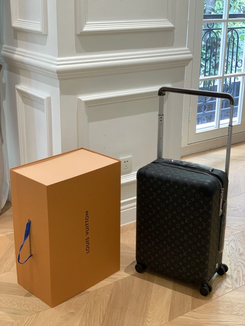 LV Suitcase 4461-0190