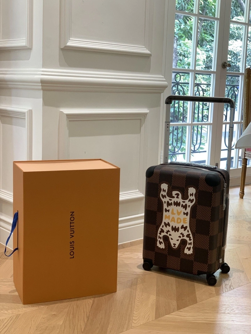 LV Suitcase 4461-0192