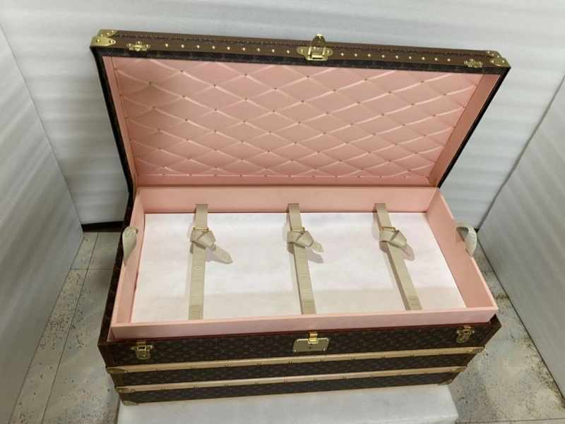 LV Suitcase 4461-0193