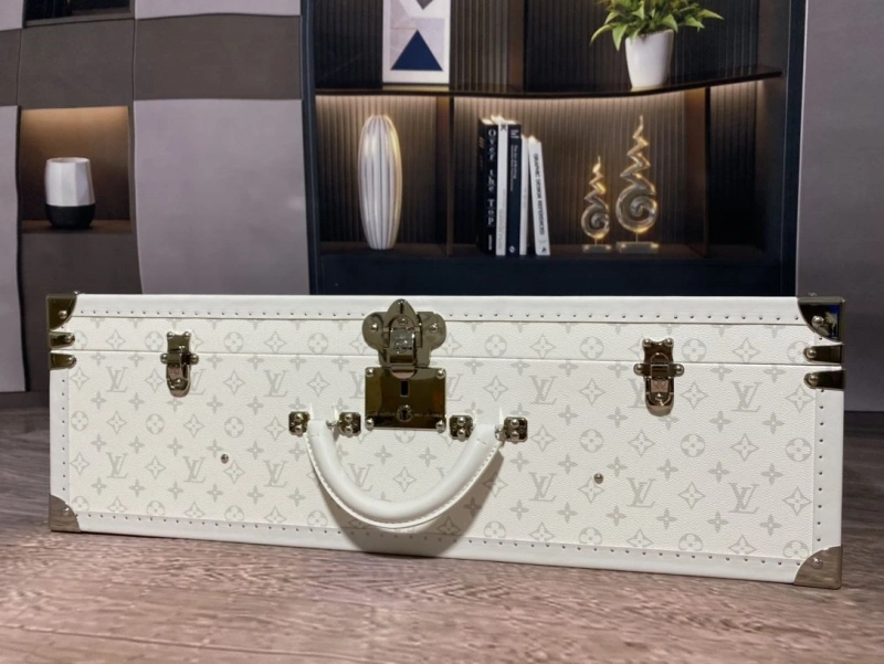 LV Suitcase 4461-0194