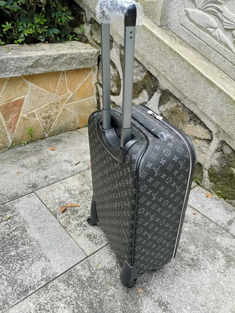 LV Suitcase 4461-0195