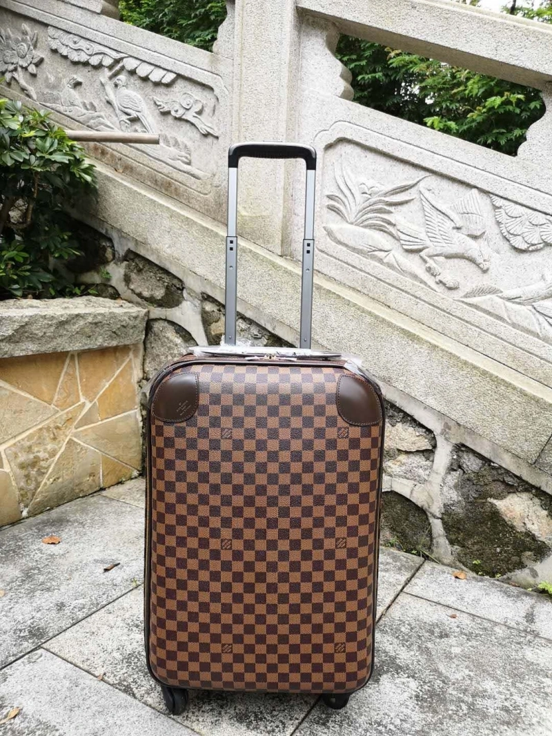 LV Suitcase 4461-0197