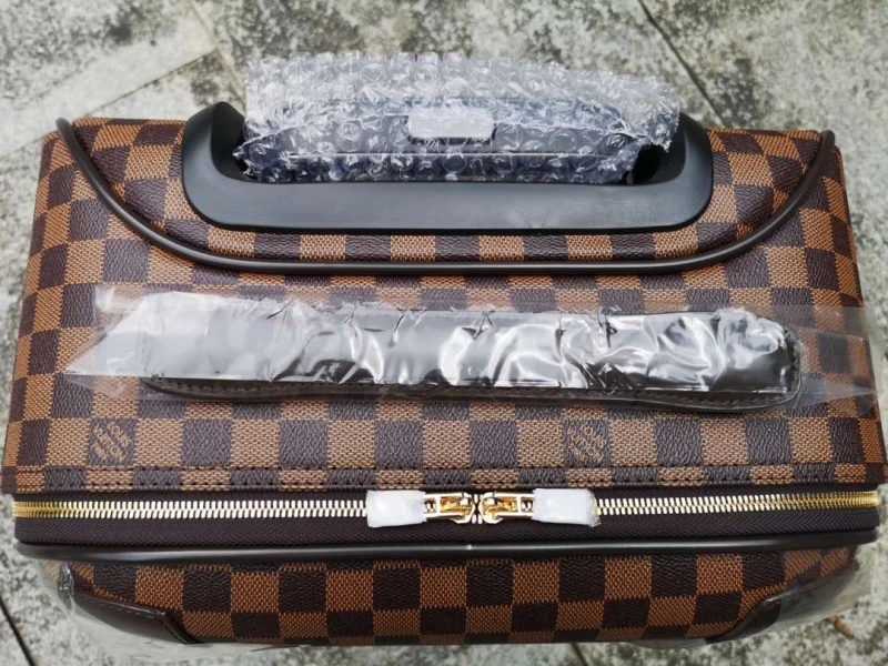 LV Suitcase 4461-0197