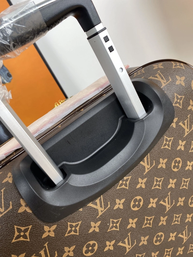 LV Suitcase 4461-0202