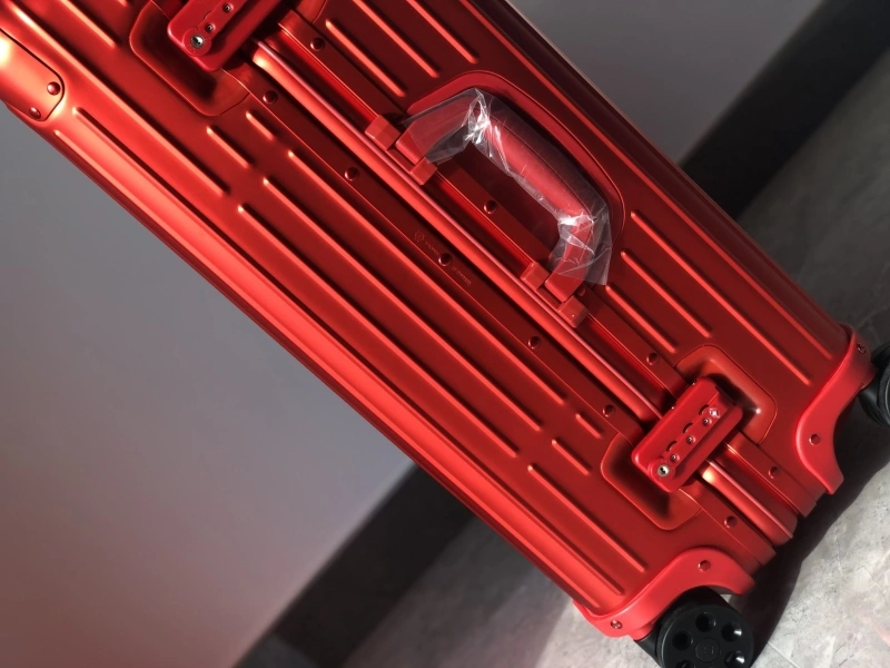 R1m0wa suitcase 4461-0235