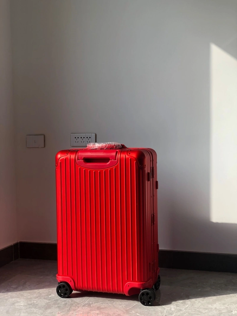 R1m0wa suitcase 4461-0235