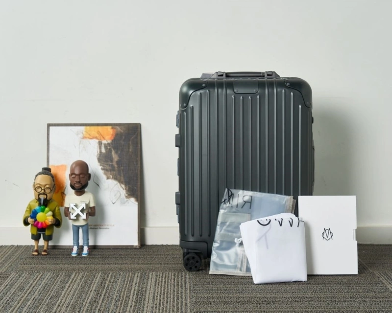 R1m0wa suitcase 4461-0236