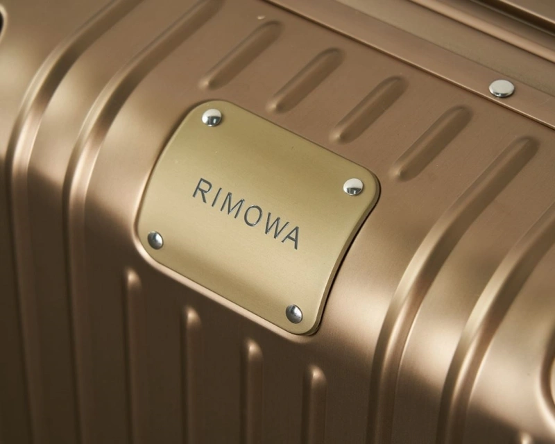 R1m0wa suitcase 4461-0237