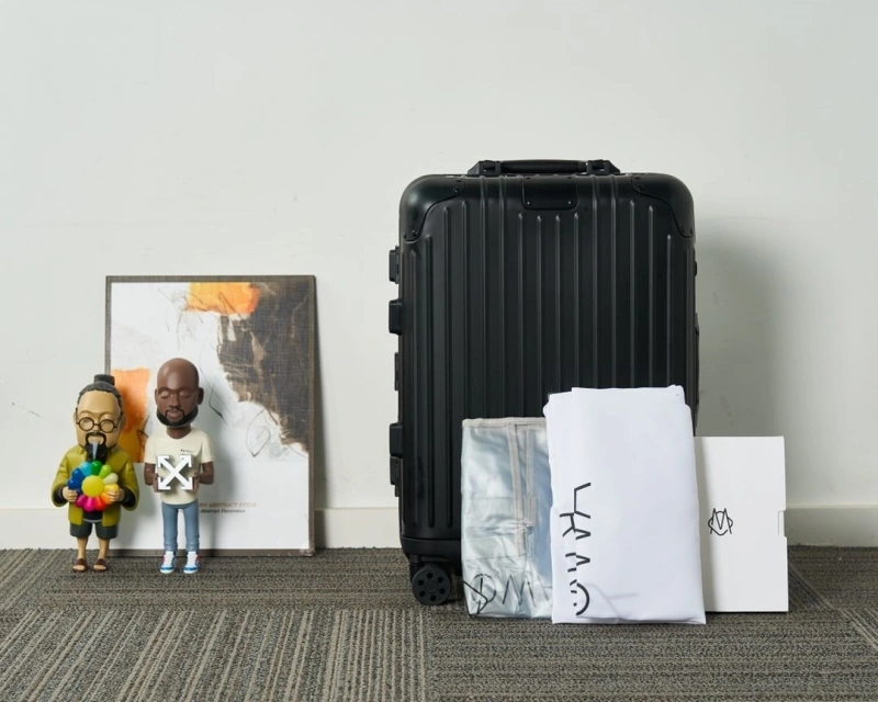 R1m0wa suitcase 4461-0238