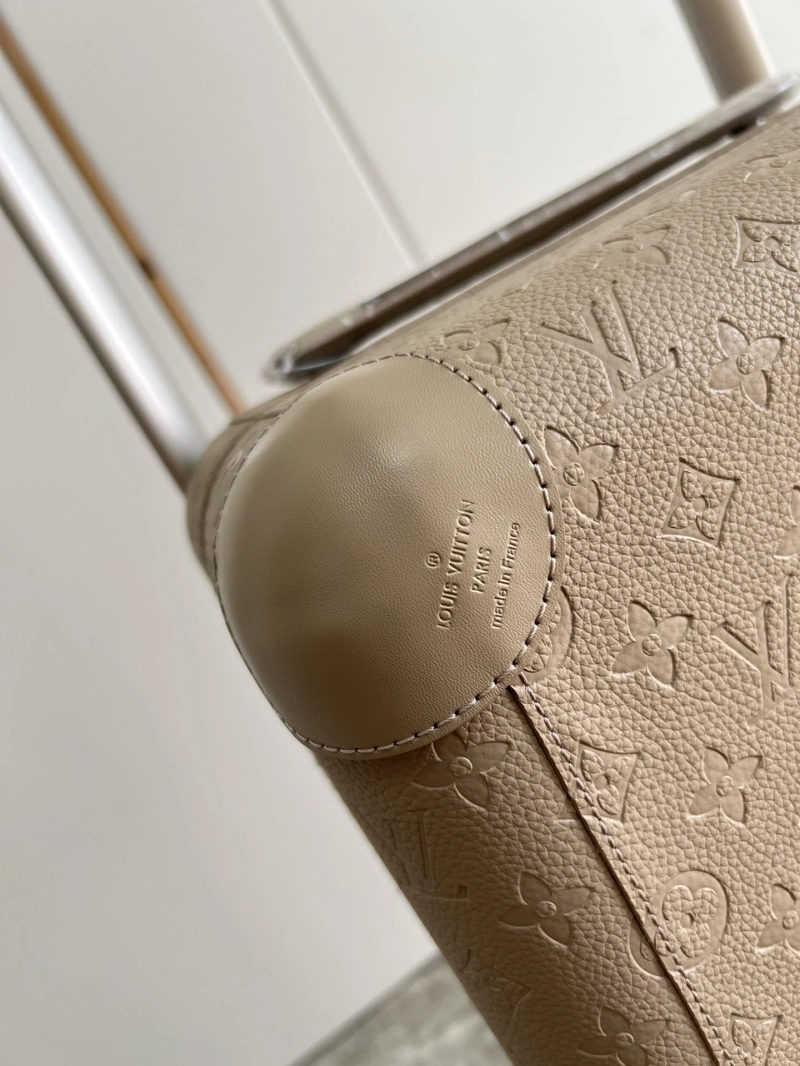 LV Suitcase 4461-0249