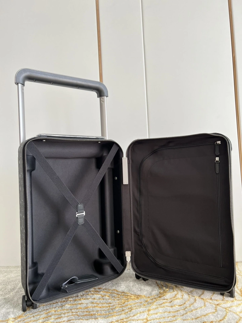 LV Suitcase 4461-0251