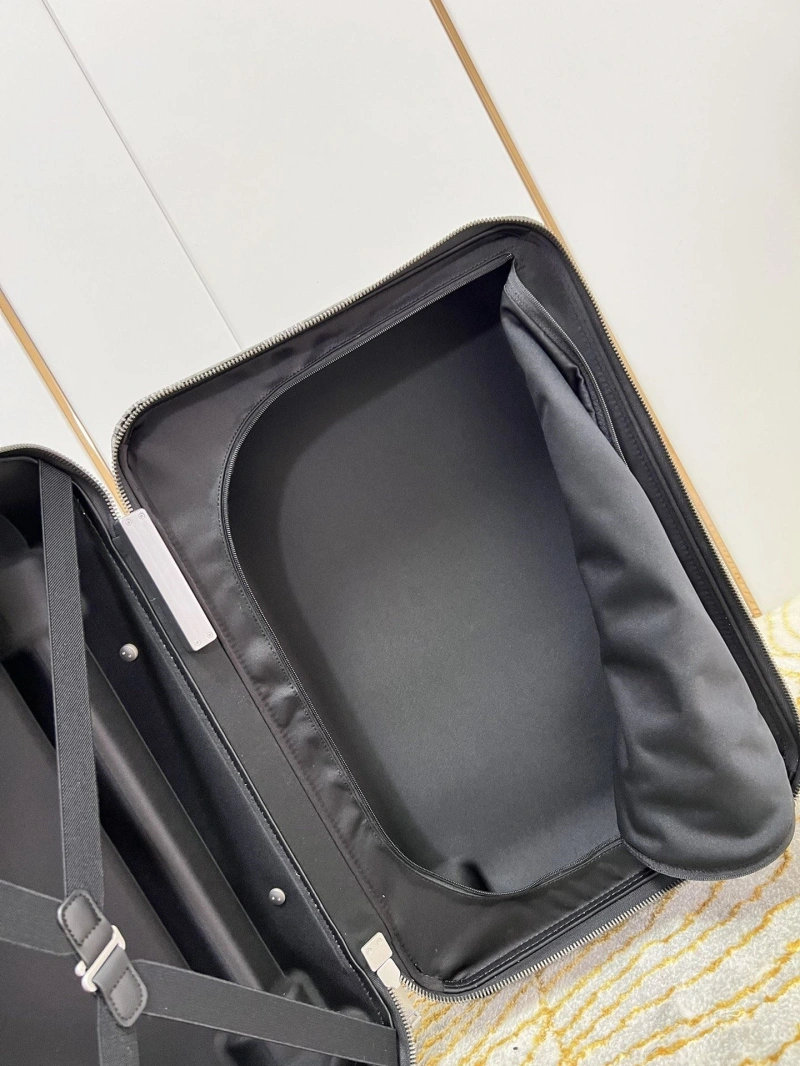 LV Suitcase 4461-0257