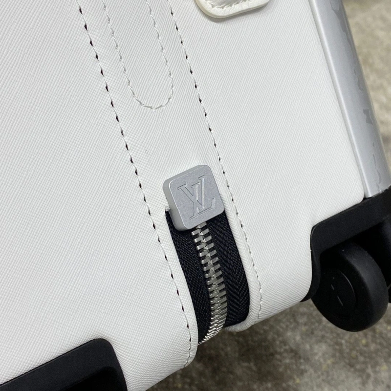 LV Suitcase 4461-0270
