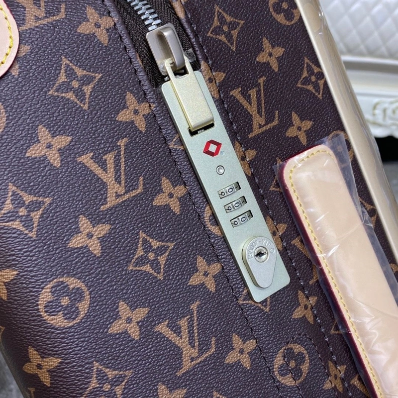 LV Suitcase 4461-0272