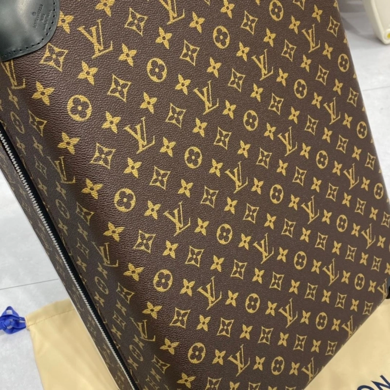 LV Suitcase 4461-0273