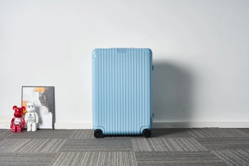 R1m0wa suitcase 4461-0283