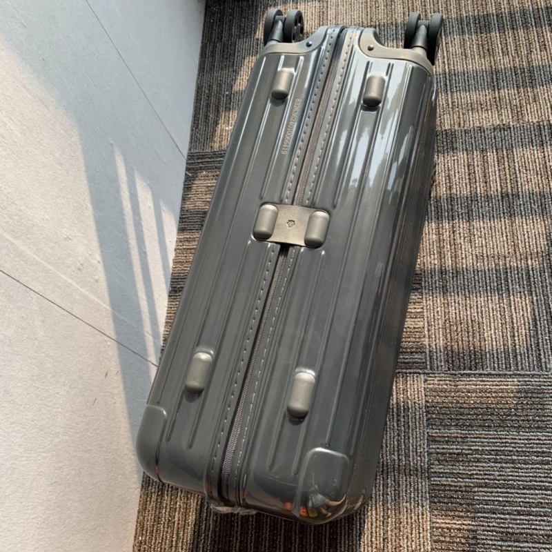 R1m0wa suitcase 4461-0286