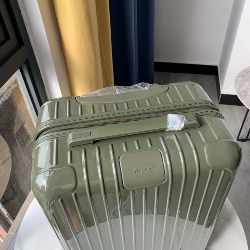 R1m0wa suitcase 4461-0288
