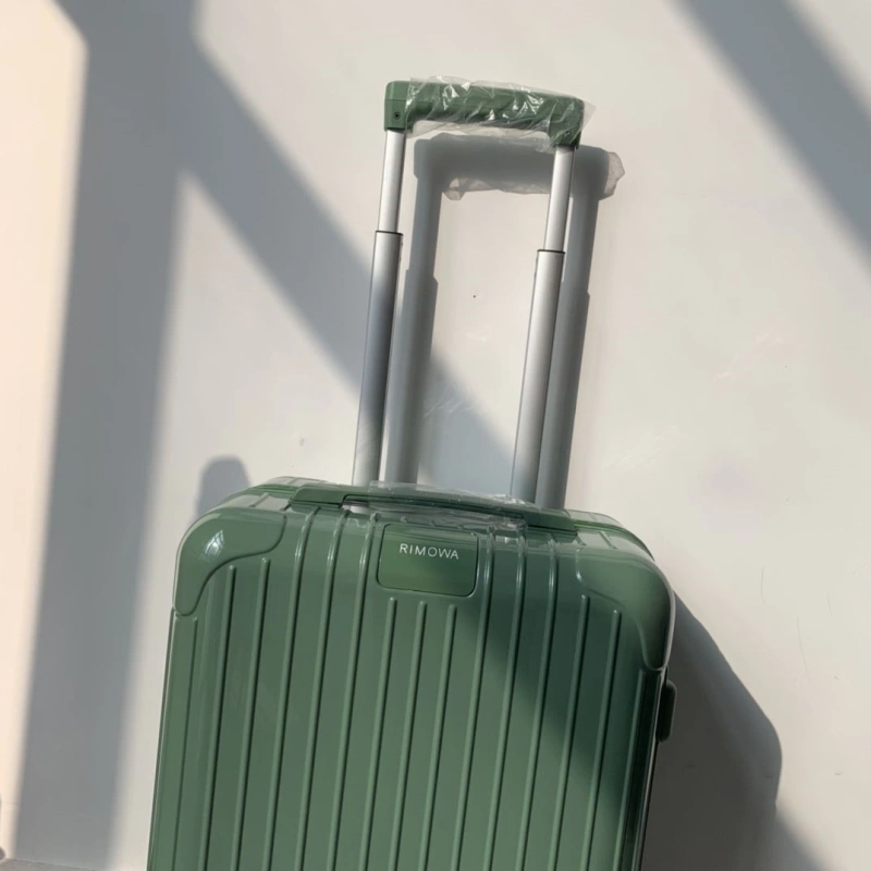 R1m0wa suitcase 4461-0290
