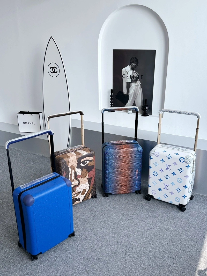 LV Suitcase 4461-0302