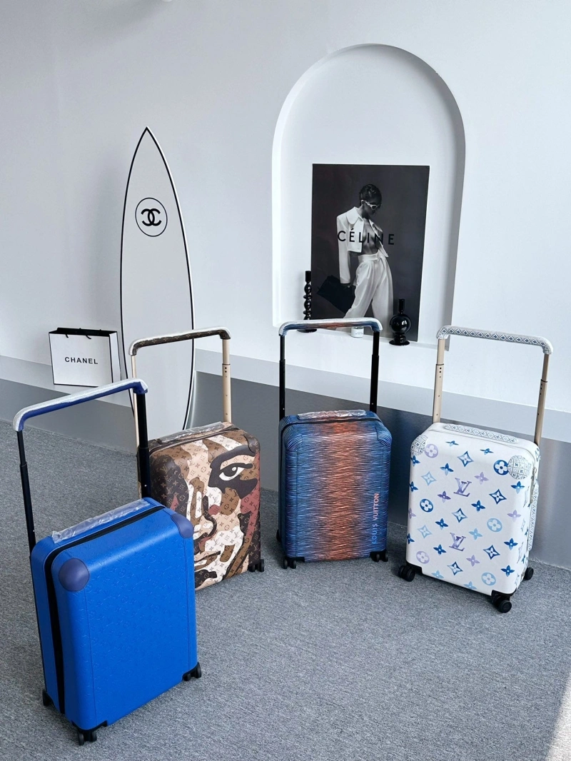 LV Suitcase 4461-0302
