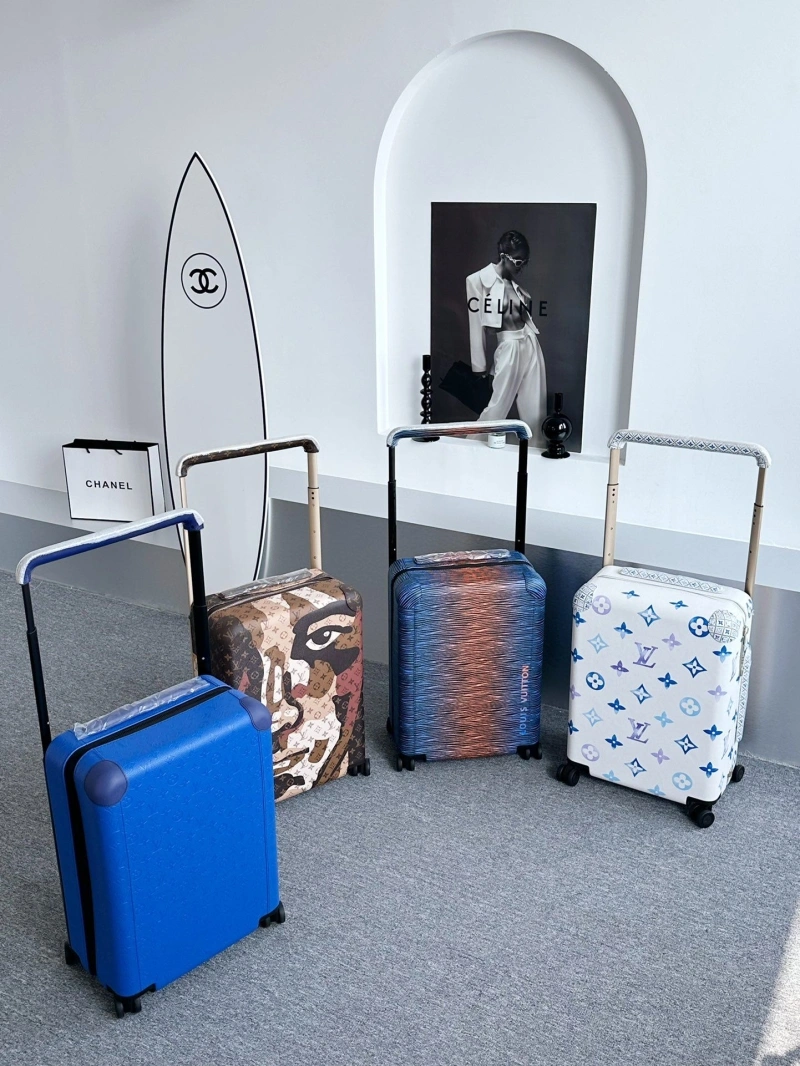 LV Suitcase 4461-0302